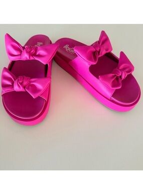EUC 💕Corkys Hot Pink Double Bow Slide Sandals